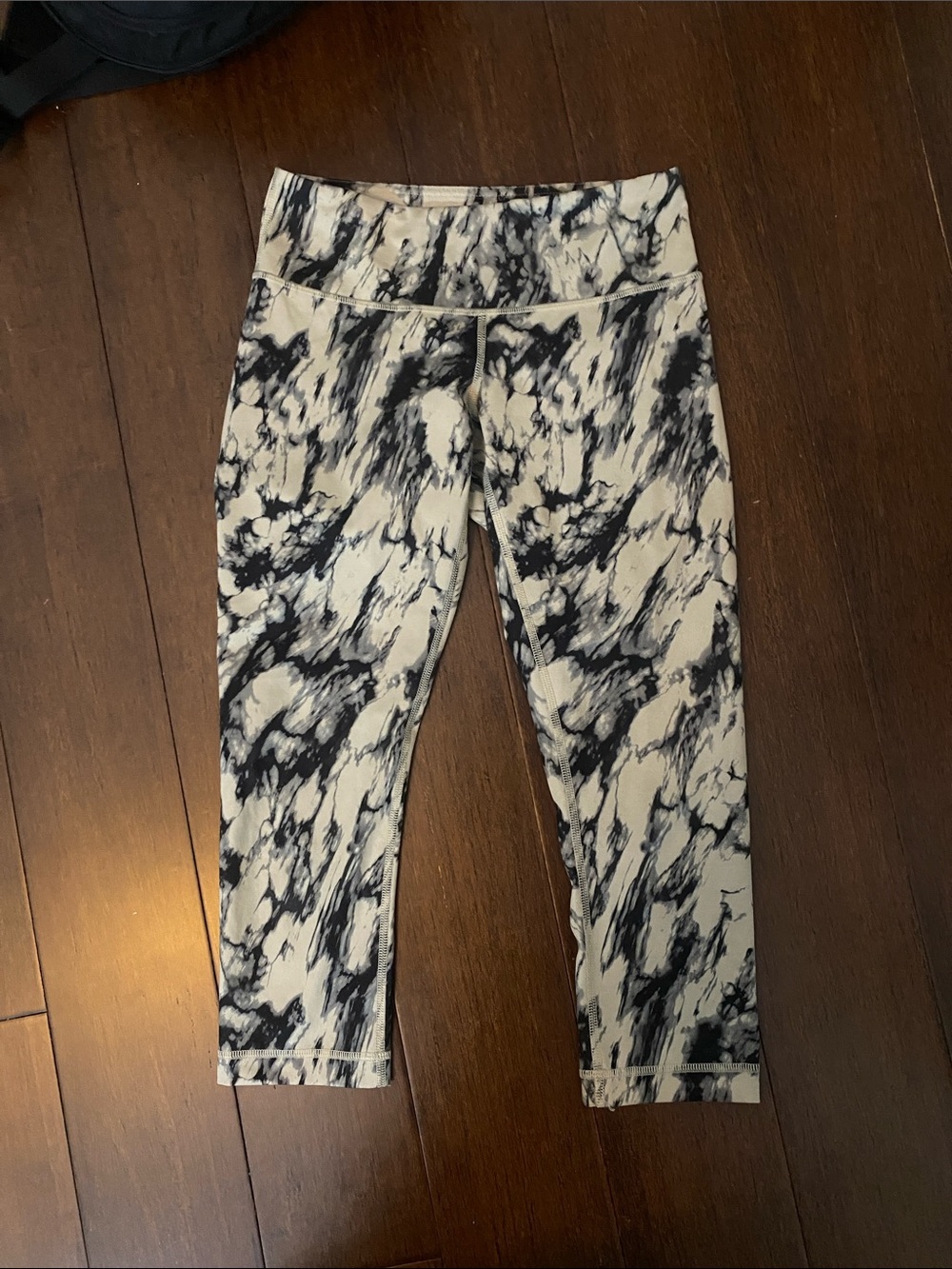 lululemon athletica Black & White Marble Capris